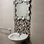 F5 3, Private Two Single Beds Shared Bathroom In Shared Flat *